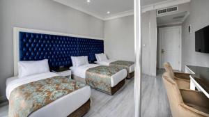 هتل وایت مونارش استانبول - Whitemonarch Hotel Superior Triple Room