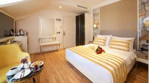 هتل آیکون استانبول - Icon Hotel Superior Room with King Bed