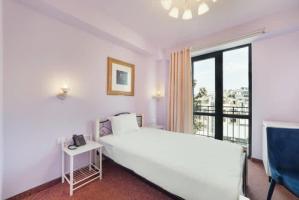 هتل مگنولیا-magnolia hotel تفلیس  یک تخت