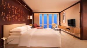 هتل گرند حیات-grand hyatt hotel شانگهای دو تخت دبل