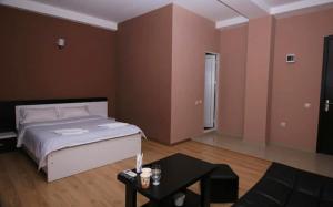 هتل پولو-polo hotel تفلیس دو تخت دبل