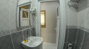 هتل The Merwano استانبول سرويس بهداشتي و حمام