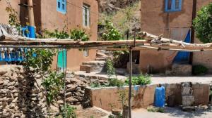 اقامتگاه بوم گردی ژین سنندج نماي بيروني