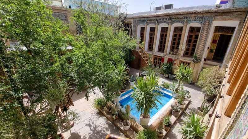 فضای داخلی