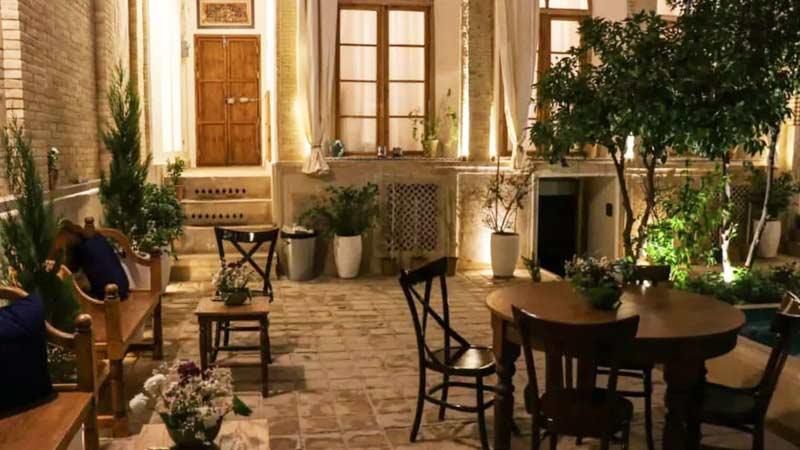 فضای داخلی