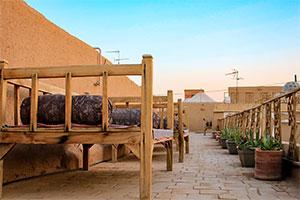 کافی شاپ سرای سنتی شعرباف یزد