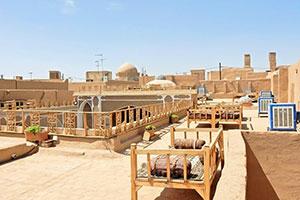 کافی شاپ سرای سنتی شعرباف یزد