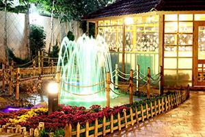 باغ هتل آبان مشهد