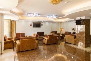 لابی هتل آپارتمان جاده ابریشم تهران