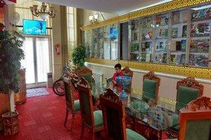 کتابخانه هتل آپارتمان هخامنشیان پارتاک اصفهان