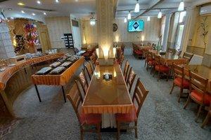 رستوران هتل آپارتمان هخامنشیان پارتاک اصفهان