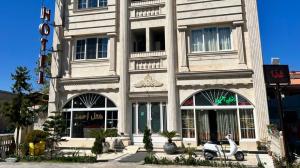 هتل احمد بندر انزلی نماي بيروني