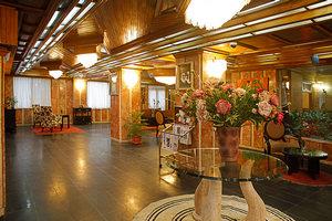 فضای داخلی هتل البرز تهران