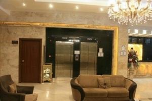 فضای داخلی هتل ایساتیس مشهد