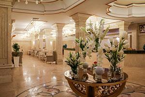 لابی هتل بغدادی تاکستان