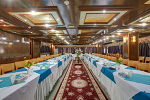 سالن کنفرانس هتل جهانگردی دلوار بوشهر