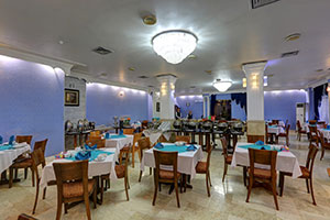 رستوران هتل جهانگردی دلوار بوشهر