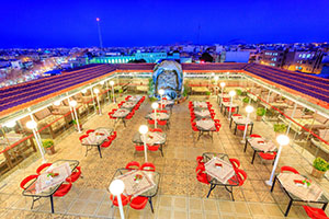 رستوران روف گاردن هتل ستاره اصفهان