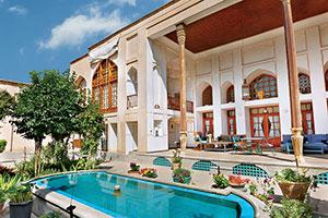 نمای ساختمان هتل سنتی بخردی اصفهان