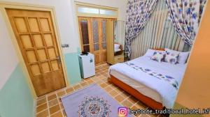 هتل سنتی اقامتگاه  بیتوته اصفهان فضاي داخلي