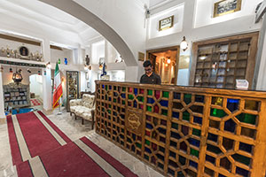پذیرش هتل سنتی فهادان یزد