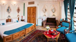هتل سنتی قصر منشی اصفهان فضاي داخلي