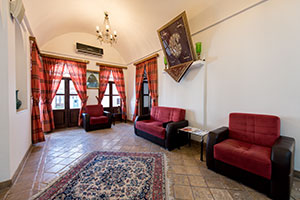 لابي هتل سنتی لاله یزد