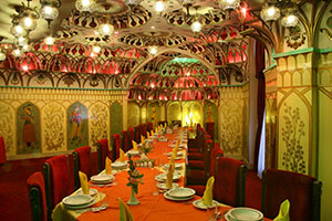 سالن عالی قاپو هتل عباسی اصفهان