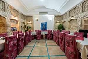 سالن همايش هتل سنتی ملک التجار یزد
