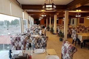 رستوران هتل نخل آبادان