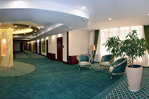 فضاي داخلي هتل پردیسان مشهد