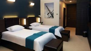 هتل آتانا تهران دو تخت تویین 7 ساعته