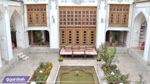 نمای ساختمان هتل سنتی