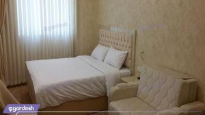 اتاق سه تخته هتل آزادی