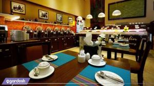 رستوران مارلین هتل الیزه