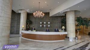 پذیرش هتل بزرگ