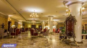 لابی هتل بین المللی قصر طلایی