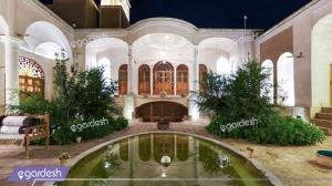 نمای ساختمان هتل سنتی خانه مرشدی