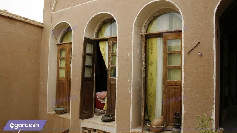 نمای ساختمان هتل سنتی خانه نقلی