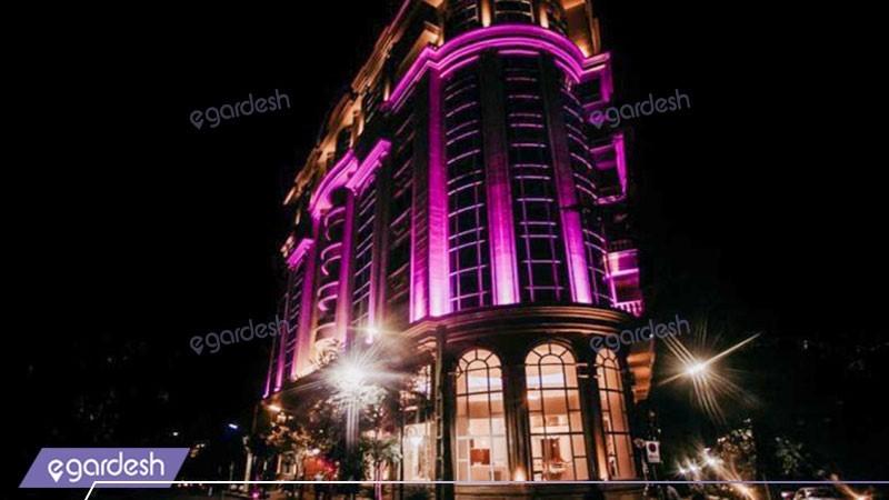 نمای ساختمان هتل ویستریا