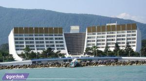 نمای ساختمان هتل پارسیان آزادی خزر