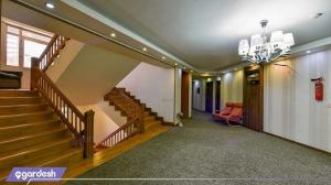 راهرو هتل پارسیان شیراز