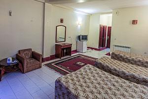 اتاق چهار تخته هتل نوید ساری 1