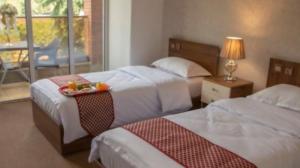 هتل الماس زعفرانیه تهران دو تخت تویین