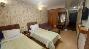 هتل ساسان تهران دو تخت تویین