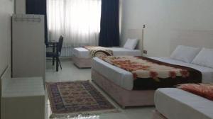 هتل آراد تهران چهار تخت