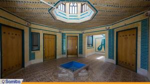 راهرو هتل پارسیان آزادی