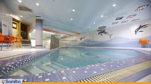 استخر هتل دیپلمات مشهد