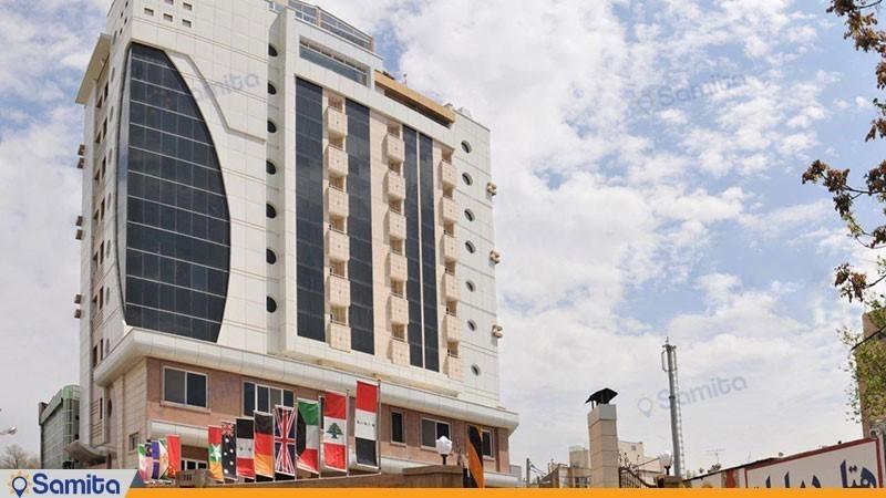 نمای ساختمان هتل دیپلمات مشهد