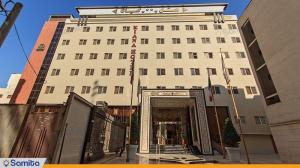 نمای ساختمان هتل کیانا